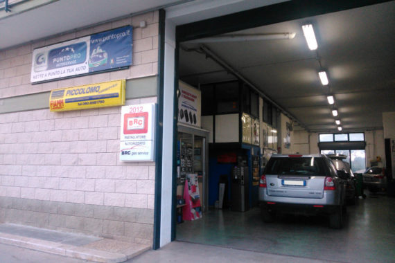 piccolomo autoservice - foto esterni